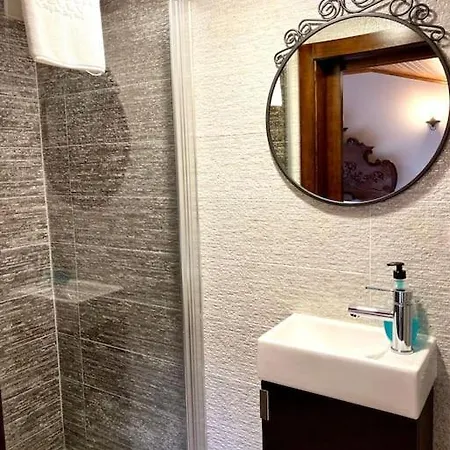 Casa Torre Do Sino Κατάλυμα σε φάρμα Montalegre