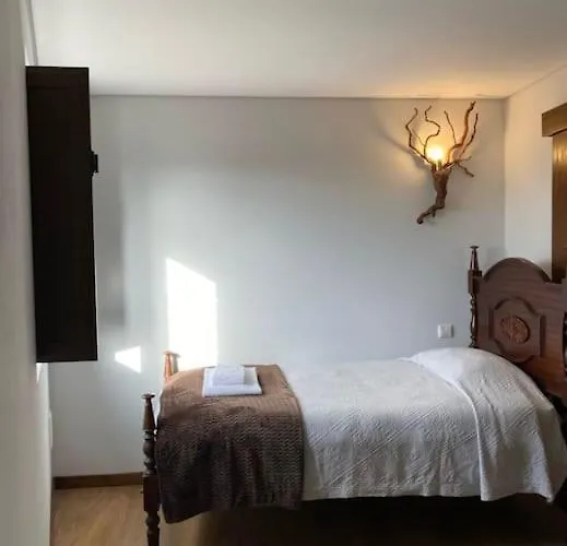 Çiftlik konaklama Casa Torre Do Sino *