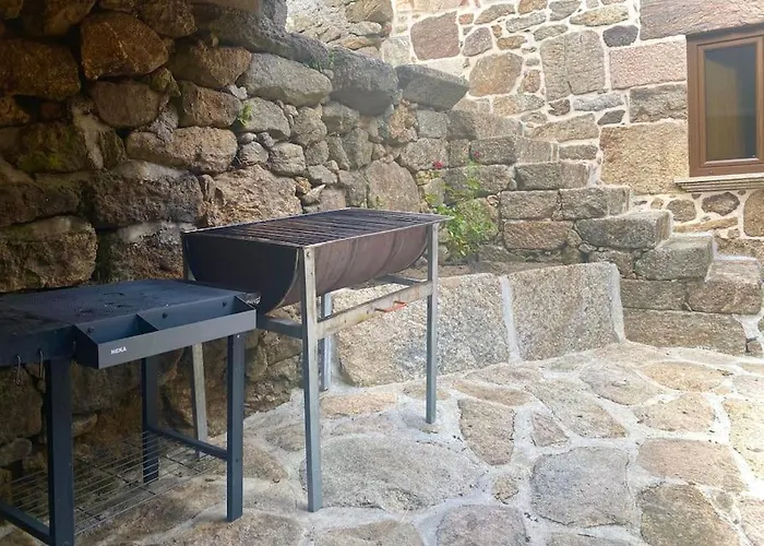 Casa Torre Do Sino Çiftlik konaklama Montalegre