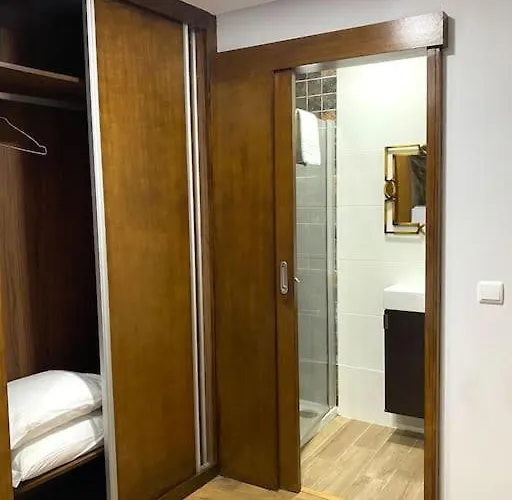 Casa Torre Do Sino * Montalegre