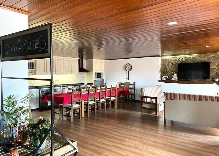 Casa Torre Do Sino Montalegre